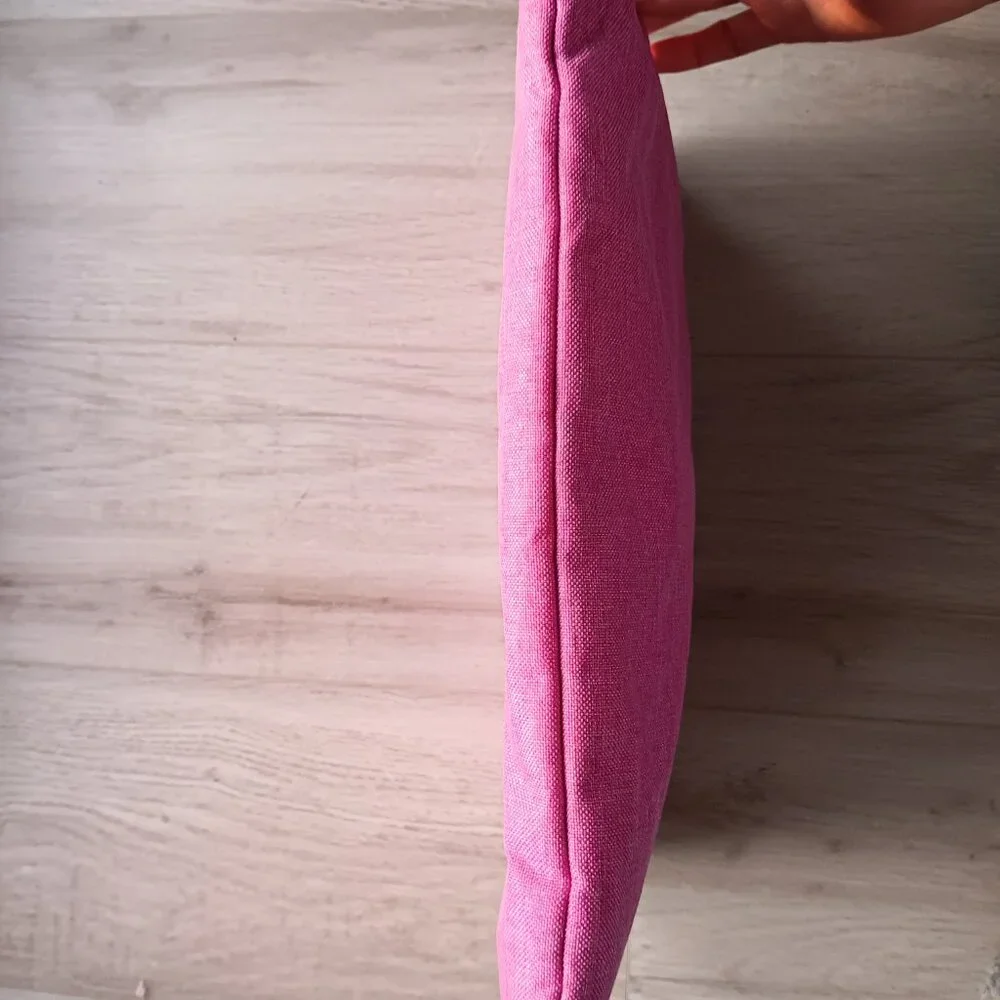 New Noted by Post-it Zip Top Canvas Laptop Pouch Magenta Pink 10